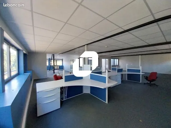 Bureaux 50 m² 