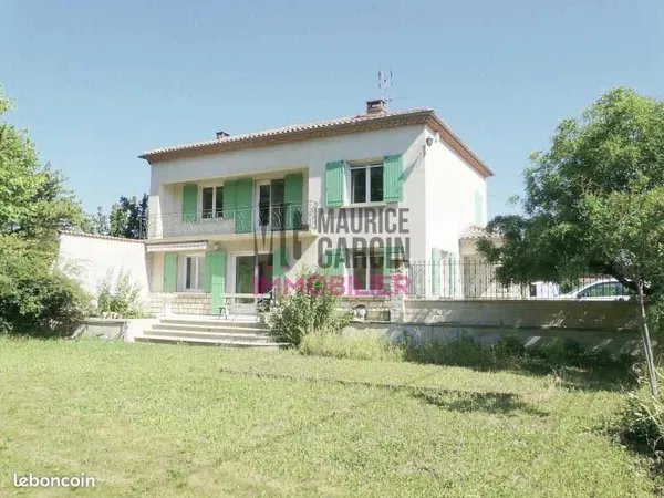 Maison 6 pièces 131 m² 