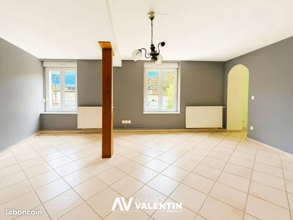 Appartement 2 pièces 77 m² 