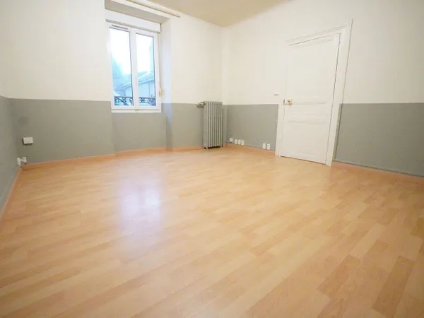 Maison 6 pièces 105 m² 