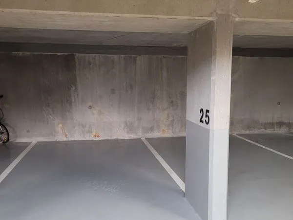 Location parking intérieur 