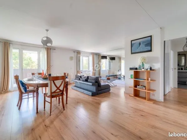 Appartement 4 pièces 102 m² 