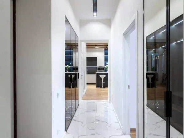 Studio 1 pièce 30 m² 