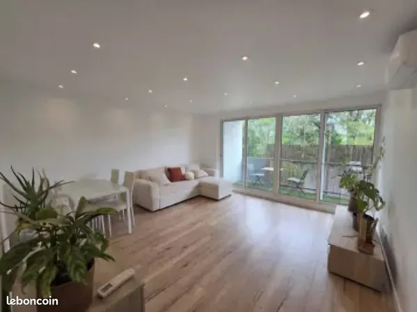 Appartement 4 pièces 72 m² 