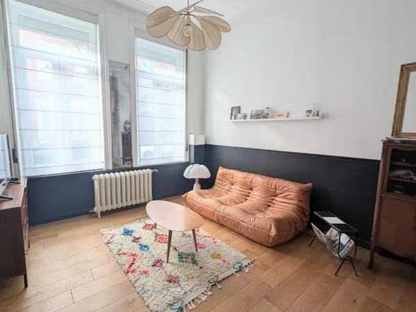 Maison secteur Barbieux, 4 à 5 chambres, jardin, garage, à quelques pas du métro et tramway 