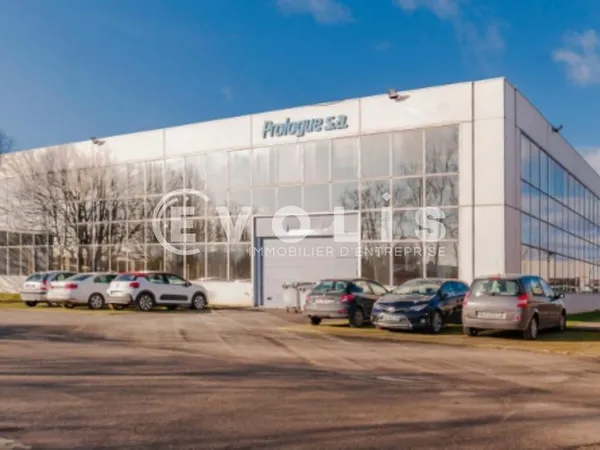 Locaux d'activité - A LOUER - 1 056 m² non divisibles 