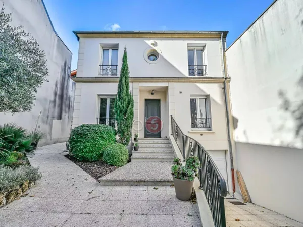 Maison 7 pièces 175 m² 