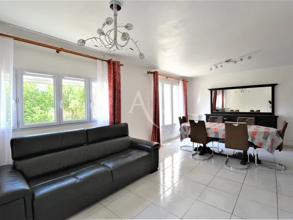 Appartement T3 meublé - Centre Ville 