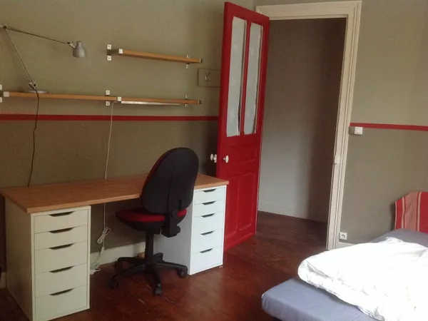 Loue T3 51m² quartier Vauban Lille tt équipé Idéal pour un couple 