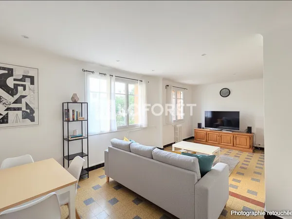 Appartement 4 pièces 77 m² 