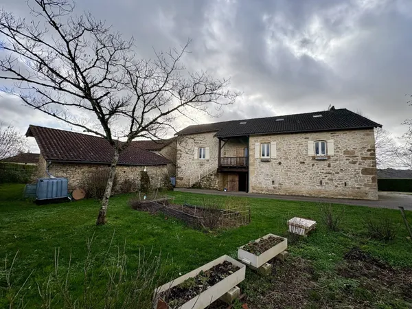 Maison 7 pièces 203 m² 