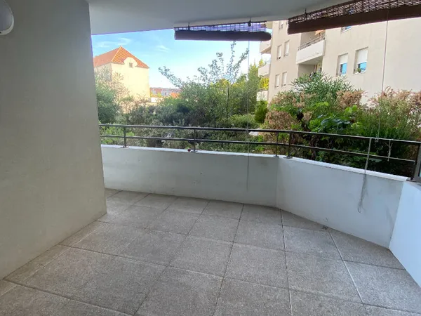 Résidence DELTA PARC - Type 3 de 56m2 avec terrasse et box fermé en sous_sol 