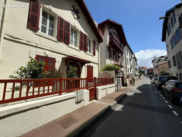 Appartement 5 pièces 142 m² 