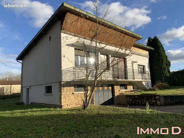 Propriété 5 pièces 96 m² 
