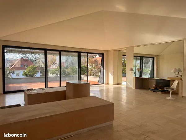 Duplex 6 pièces 165 m² 