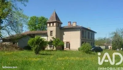 Propriété 6 pièces 230 m² 