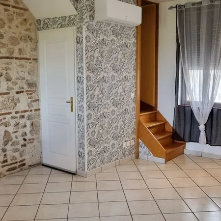 Maison de ville a louer 