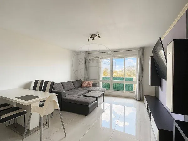 Appartement 6 pièces 101 m² 