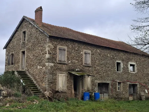 Maison 6 pièces 270 m² 