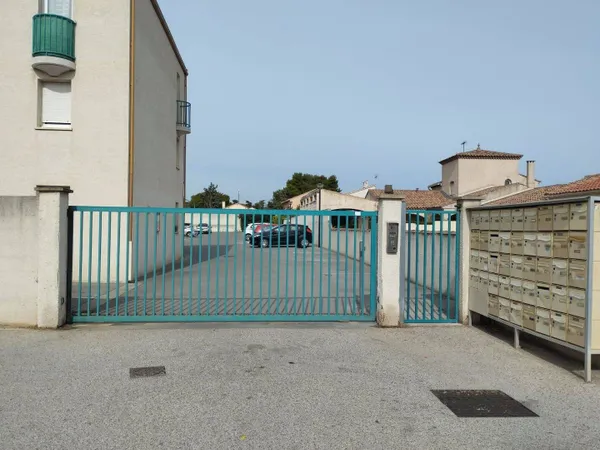 Parking 12 m² 