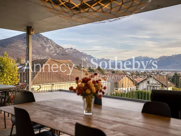 Maison 10 pièces 270 m² 