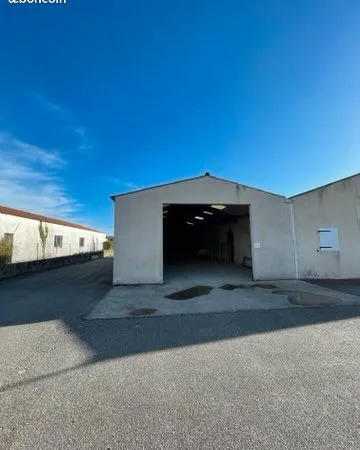 Entrepôt 