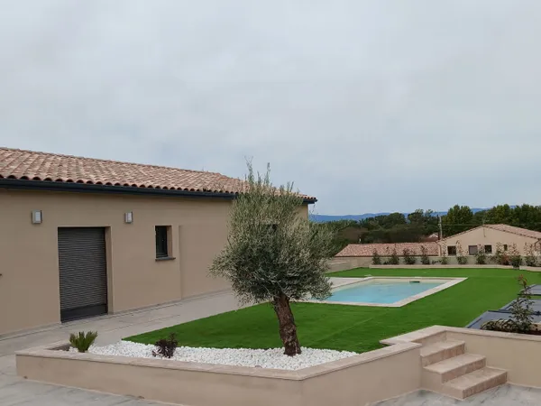 Villa Barbaira 4 pièce(s) 112m²- hab - 3- ch - Jardin - Piscine 