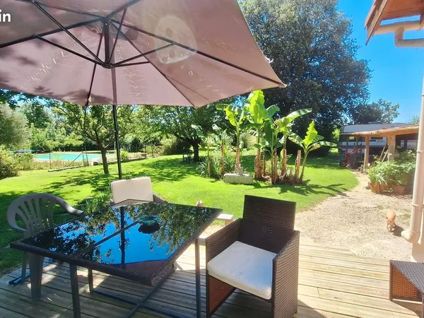 Maison indépendante, 4 chambres, Piscine, vues Pyrénées 