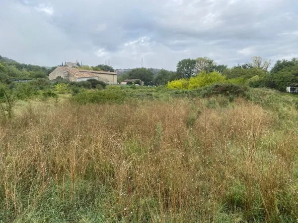 Terrain 400 m² 