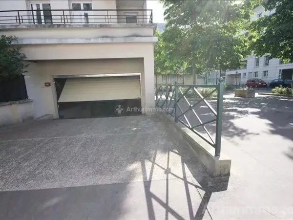 au 2ème sous sol - facile pour se garer 