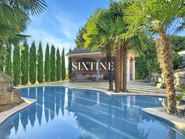 Maison 8 pièces 192 m² 