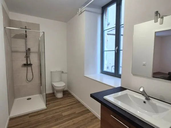 Appartement 2 pièces 42 m² proche gare/port 