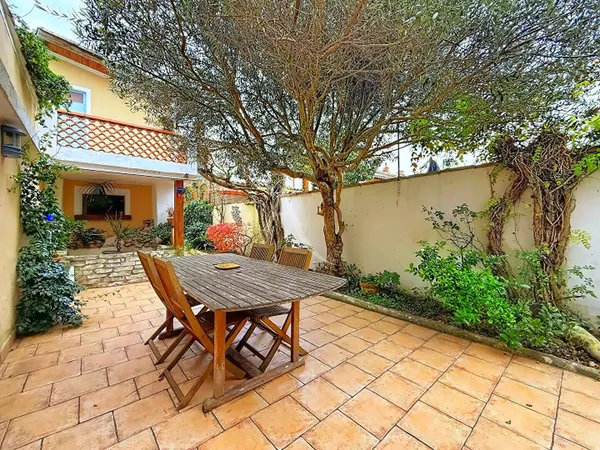 Maison 4 pièces 151 m² 
