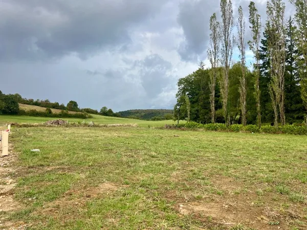 Terrain 800 m² 