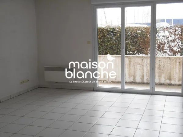 APPARTEMENT T2 - PARTHENAY 