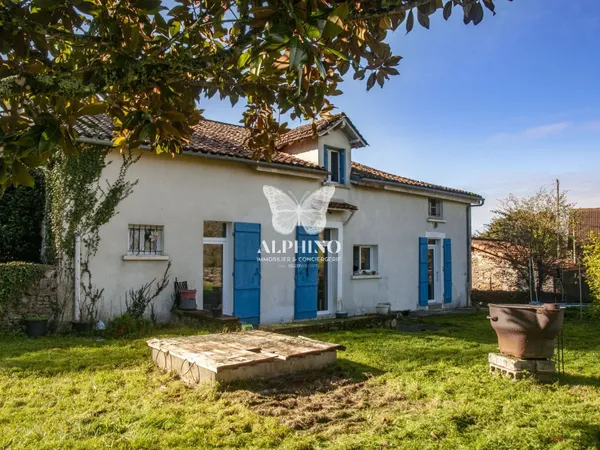 Maison de 7 pièces (190 m²) en vente à NONTRON 