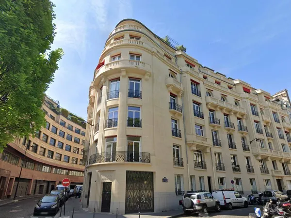 Bureaux 464 m² 