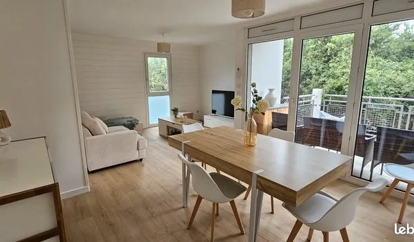Appartement 4 pièces 80 m² 