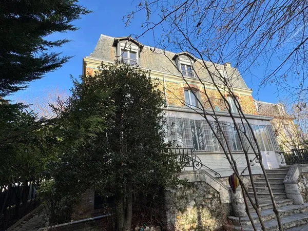 Maison 14 pièces 287 m² 