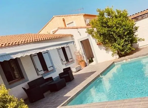 Villa de 6 pièces principales 