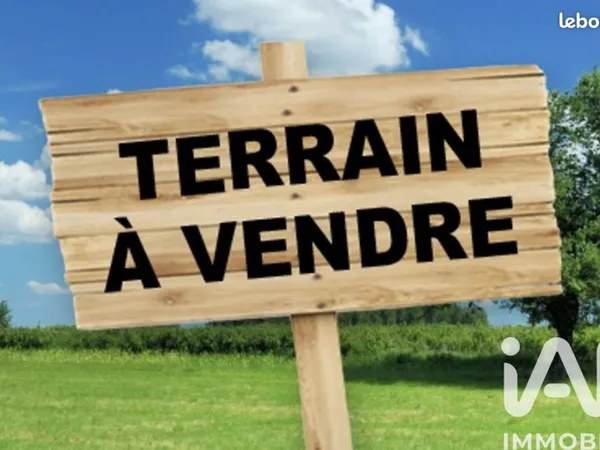 Terrain 741 m² Saint-Sauveur 