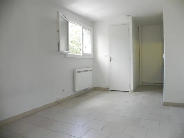 Appartement 1 pièce 16 m² 
