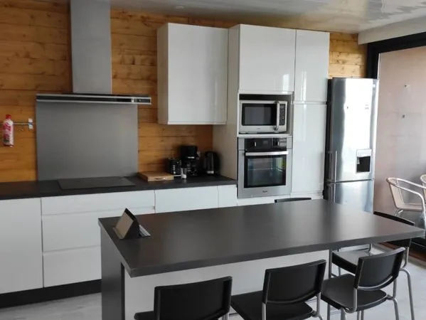 Appartement T3 meublé a louer Lyon 9 les érables 1250 tout compris 