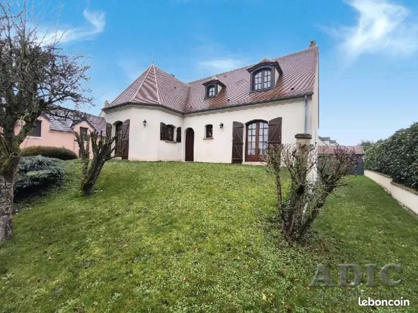 Maison 7 pièces 154 m² 