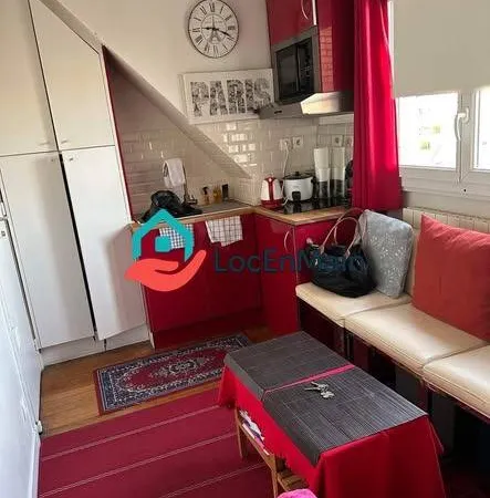 Studio 1 pièce 15 m² 
