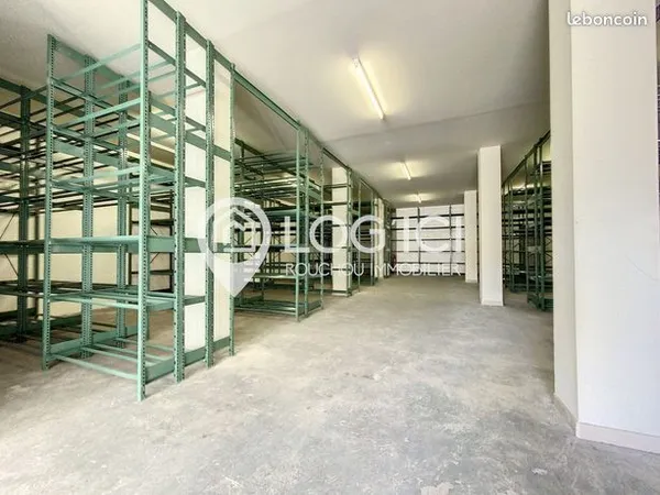 Immobilier professionnel Location Pau   800€
