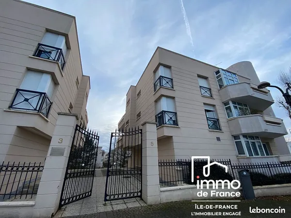 Studio 1 pièce 29 m² 