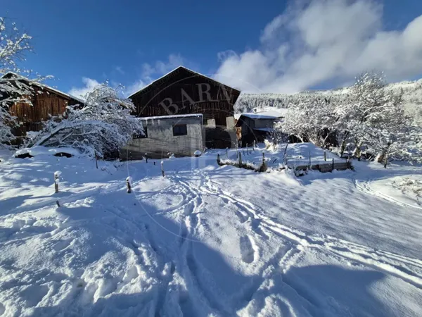 LE CHALET DE VOS RÊVES COMMENCE ICI - GRANGE D'EXCEPTION AUX POR 