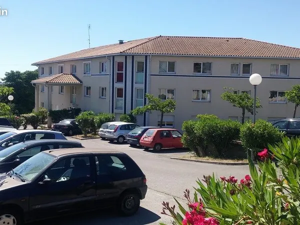 Joli t2 secteur euromédecine 