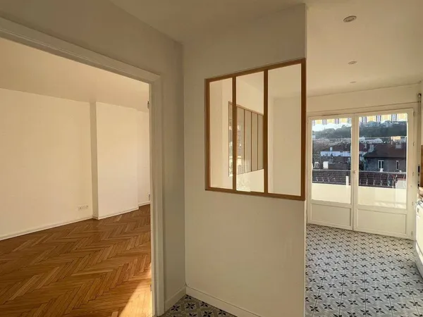 Appartement 4 pièces 80 m² 